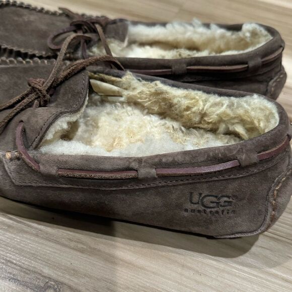 Ugg Australia Brown and Tan Slippers Women’s 8 - Picture 3 of 7